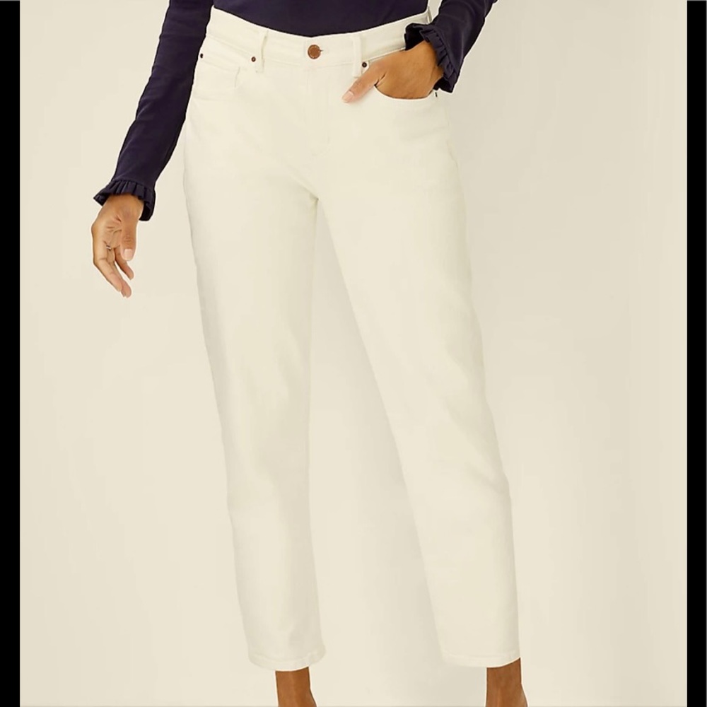 ANN TAYLOR WINTER WHITE JEANS Sculpting Pocket Mid Rise TaperJeans, Natural NWT